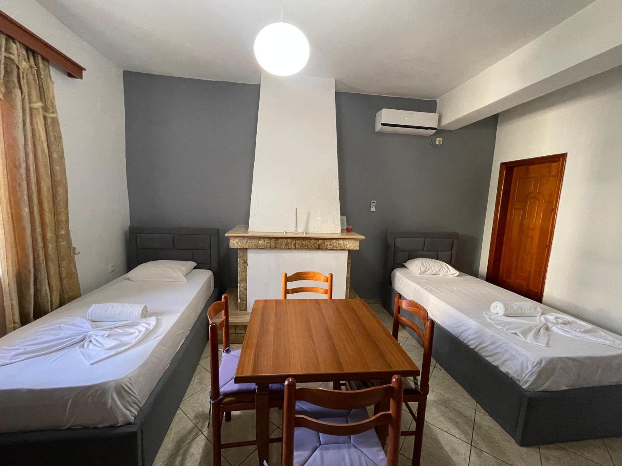 Guesthouse Dollomaja كساميل المظهر الخارجي الصورة